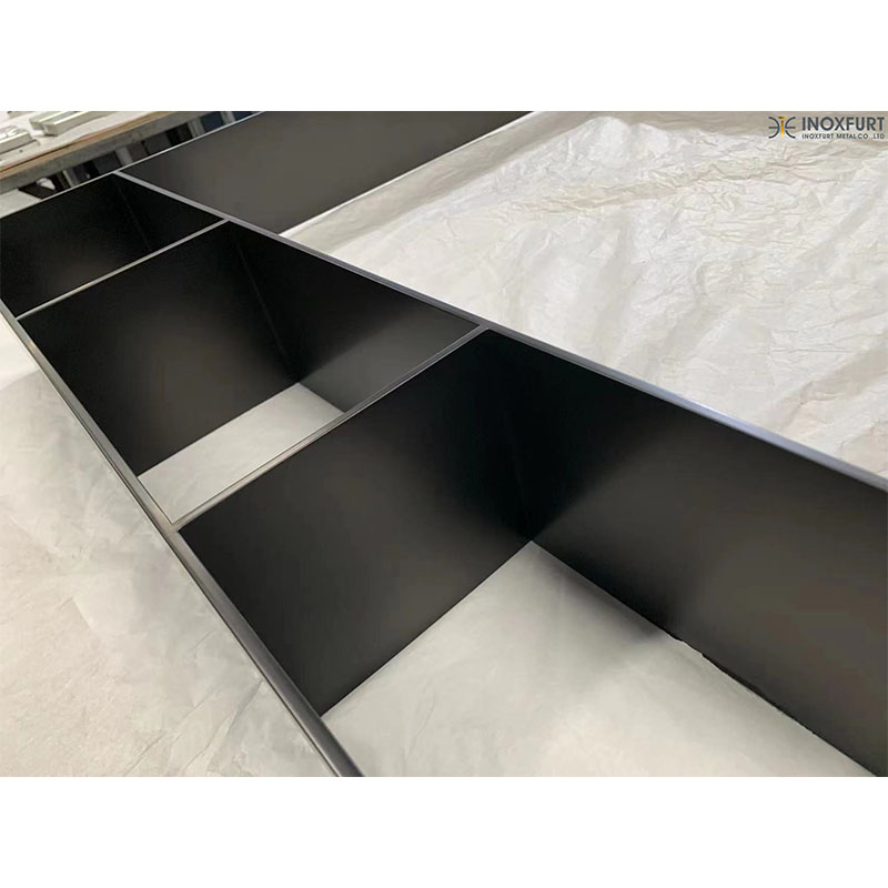 STAINLESS STEEL TV NICHE FRAME