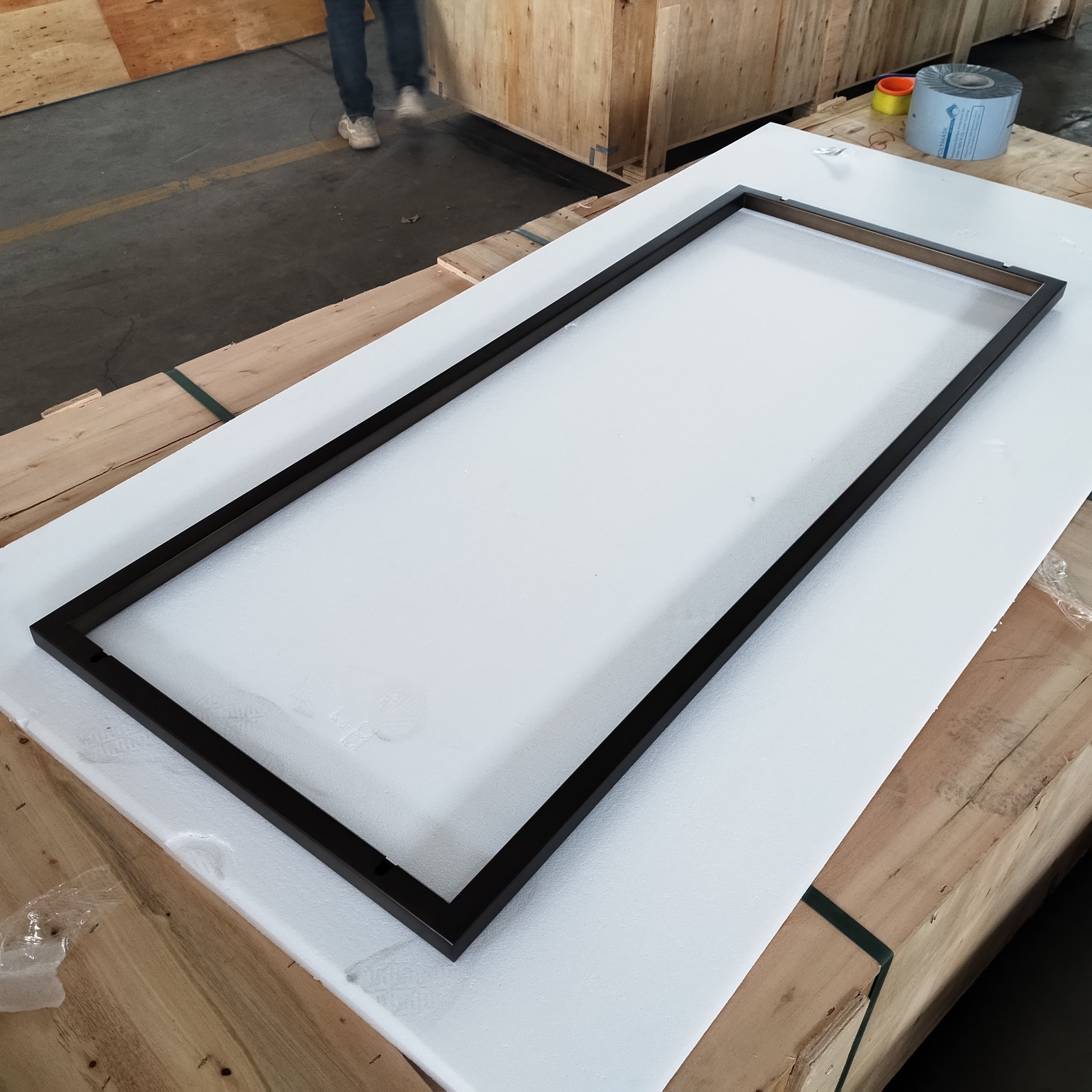 STAINLESS STEEL RECTANGLE ANTIQUE HAIRLINE BRONZE MIRROR FRAME FOR VILLA WASHROOM