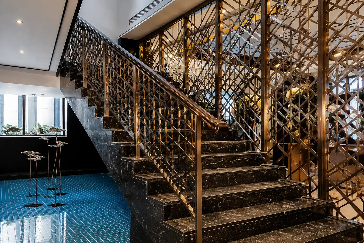 Custom Decorative Stainless Steel Stair Handrail with Geometric Metal Pattern